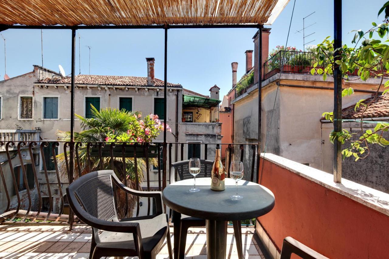 Casa Di Sara Bed & Breakfast Venedik Dış mekan fotoğraf